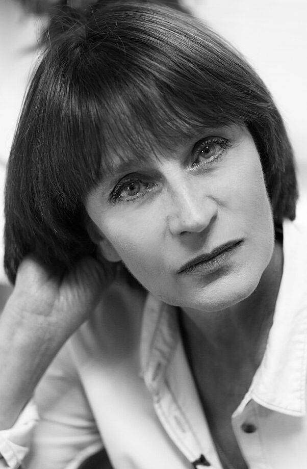 Елена Сафонова